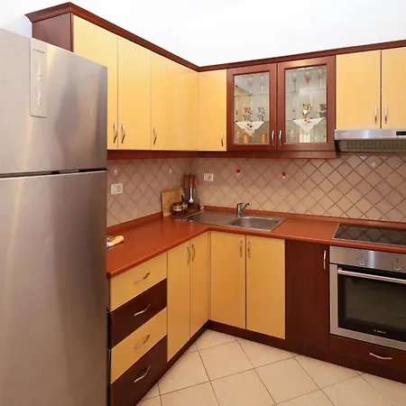 Apartment Anxhi's Berat