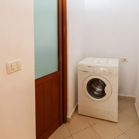 Anxhi's Apartment